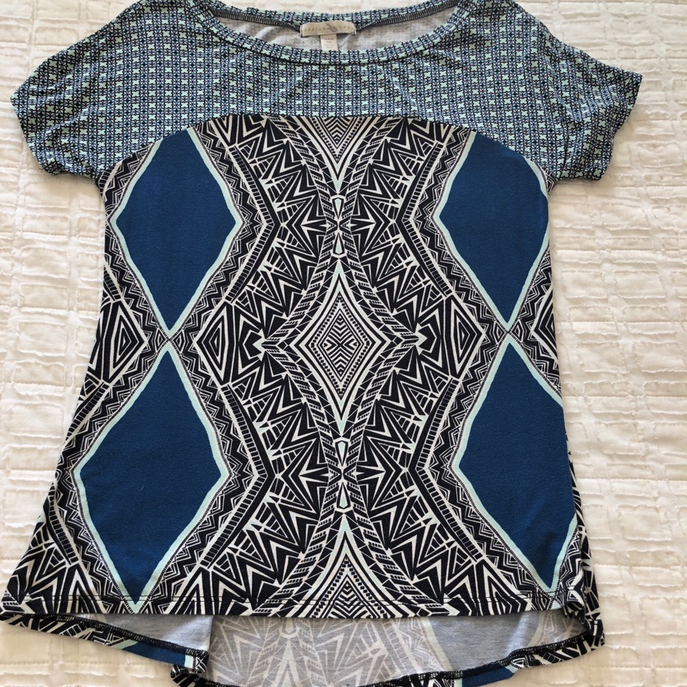 Anthropologie graphic print shirt